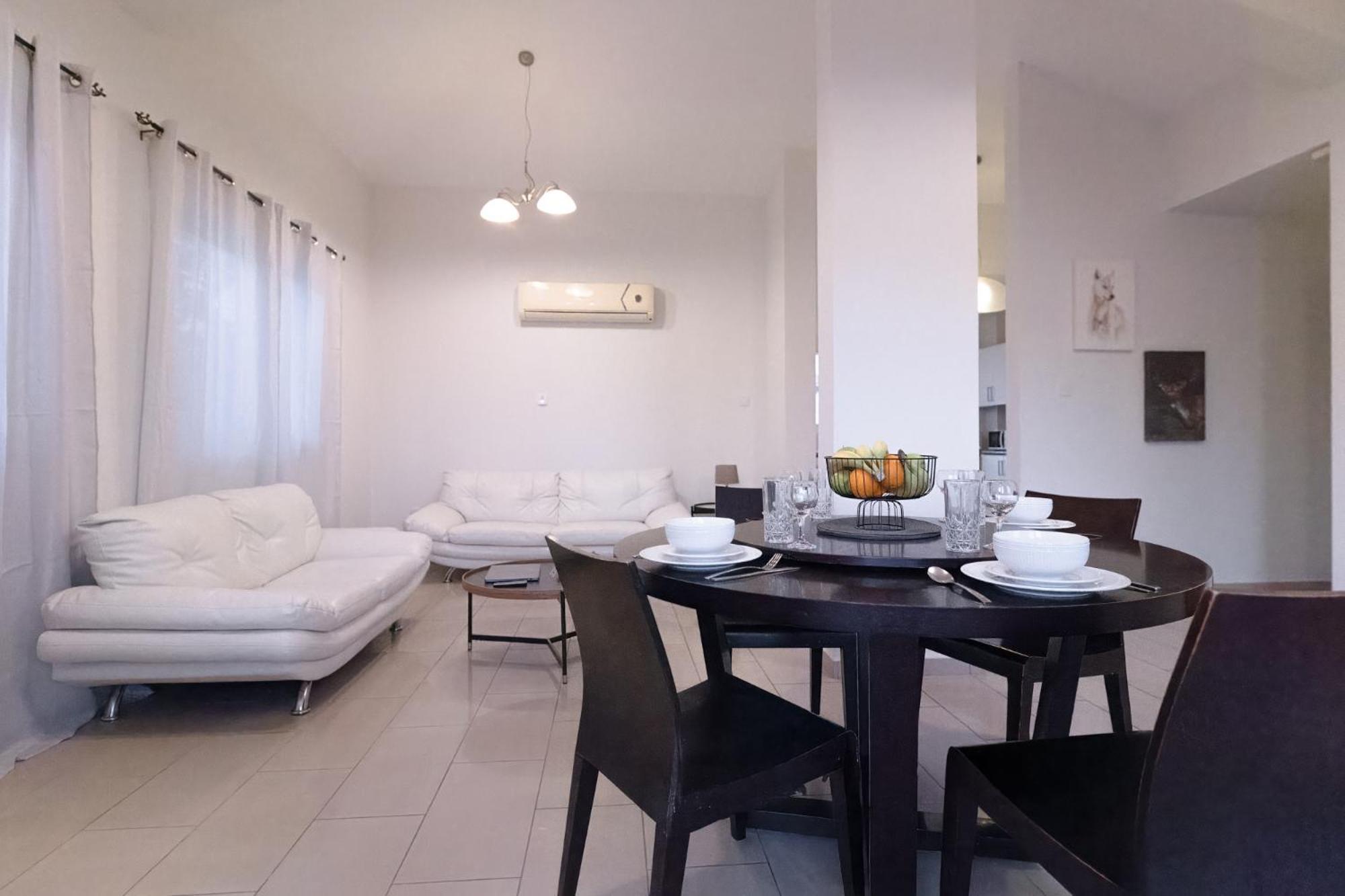 Nefeli Blue-Horizon 2B, Pool, Suites, Big Balconies Paphos Exterior foto