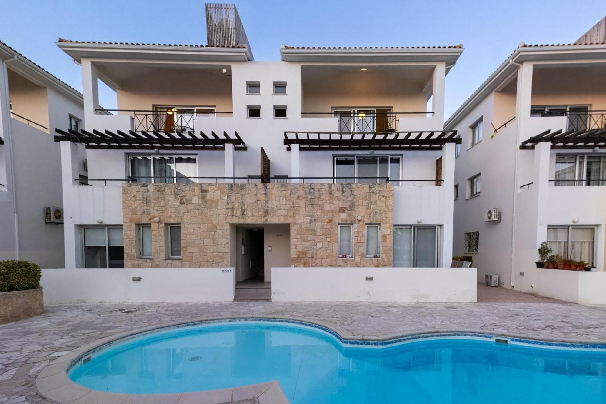 Nefeli Blue-Horizon 2B, Pool, Suites, Big Balconies Paphos Exterior foto