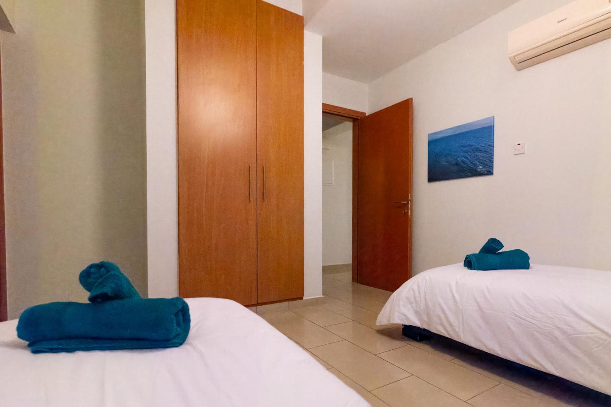 Nefeli Blue-Horizon 2B, Pool, Suites, Big Balconies Paphos Exterior foto